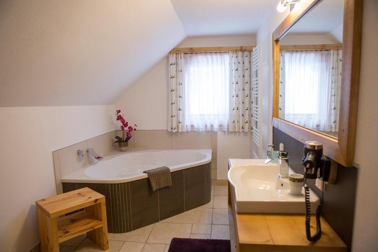 Ferienhaus Poettler Untertauern Ngoại thất bức ảnh